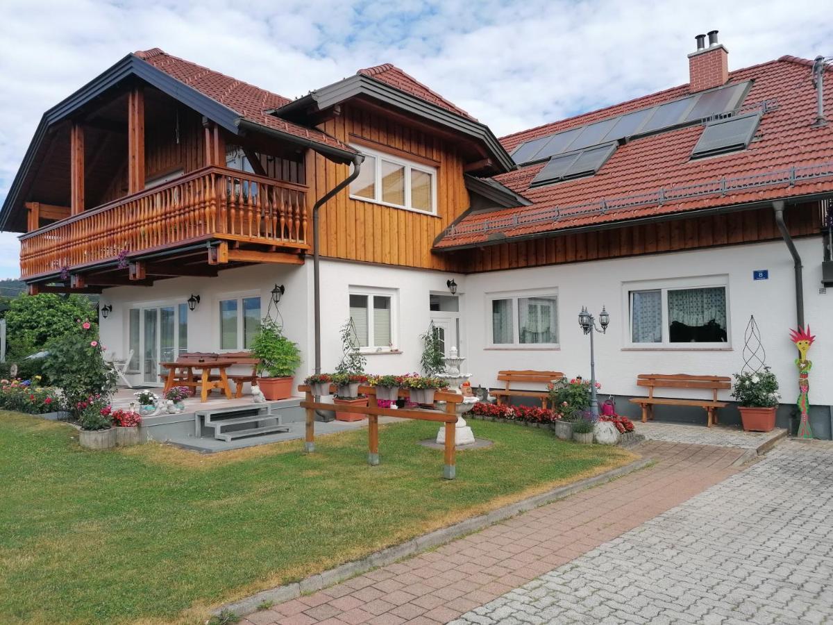 Ferienwohnung Liskowetz Lambichl المظهر الخارجي الصورة