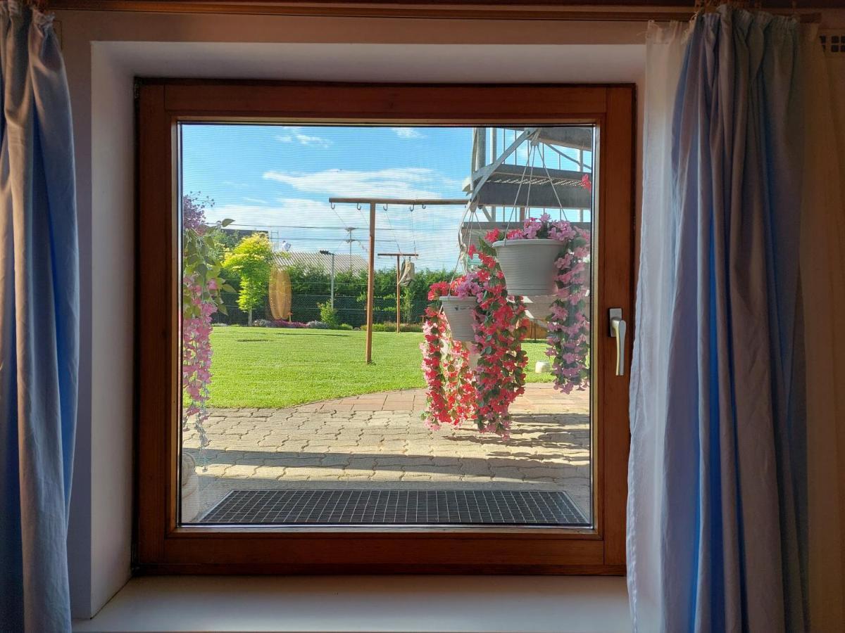 Ferienwohnung Liskowetz Lambichl الغرفة الصورة